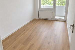 2-Zimmer-Wohnung mit gr. Loggia Nähe Theresienwiese – 81373 Untersendling, München – Vorschaubild 3