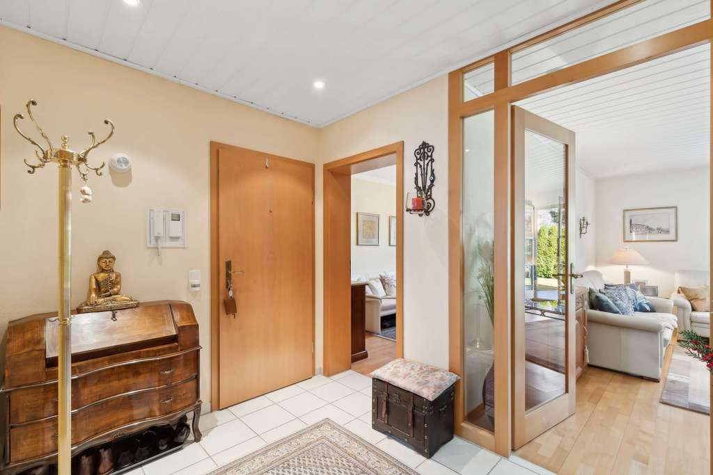 Immobilie in Bad Tölz - Charmante 3-Zi.-Erdgeschosswohnung mit Garten in Bad Tölz - Attraktives Investment mit Wohnrecht - Bild 3