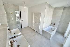 3 Zimmer-Neubau-Endetage mit Balkon und großem Dachgarten – Bogenallee 8, 20144 Harvestehude, Hamburg – Vorschaubild 7