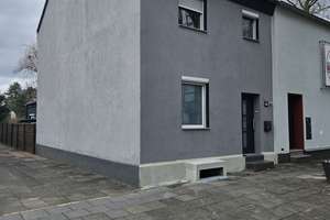 Geräumiges 4-Zimmer Haus in Duisburg Neudorf-Süd – Kalkweg 104, 47055 Neudorf-Süd, Duisburg – Vorschaubild 1