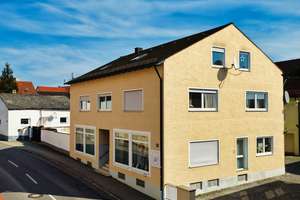 drei Wohneinheiten, ein Gewerbe, 6 Garagen, 5 Stellplätze, ein genehmigtes Loft ein Preis!!! – Die vollständige Adresse der Immobilie erhältst du vom Anbieter., 85055 Etting, Ingolstadt – Vorschaubild 1