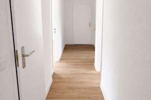 Renovierte 5-Zimmer-Wohnung | 82 m² | 2 Balkone | Stellplatz | Keine Erbpacht| Wolfsburg – Weimarer Str. 1, 38444 Westhagen, Wolfsburg – Vorschaubild 10