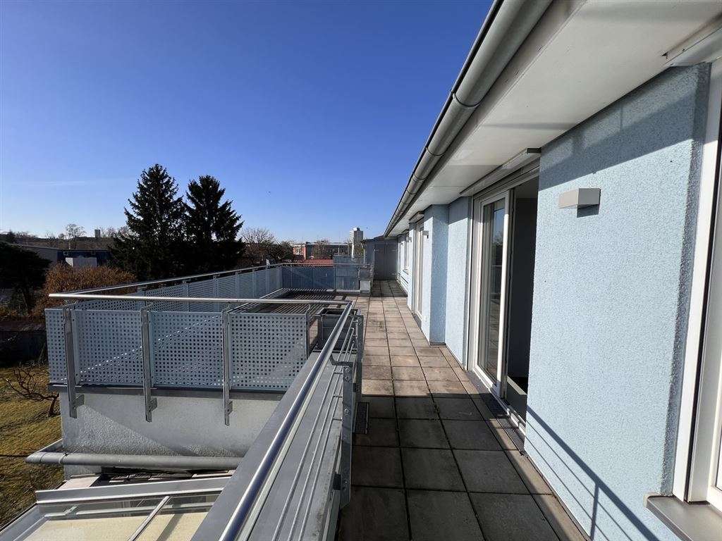 N-Nord! Ansprechendes Penthouse, 5 Zi., 166 m², große Dachterrasse + 2 TG!, Nürnberg – Bild 4