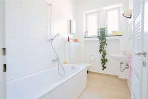 Charmante Altbau-Maisonette mit Garten in Essen-Bredeney – Die vollständige Adresse der Immobilie erhältst du vom Anbieter., 45133 Bredeney, Essen – Vorschaubild 5