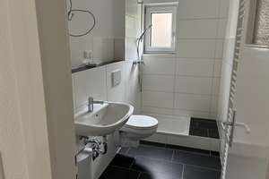 Stadtflair pur – sanierte 3 Zimmer Wohnung zu sofort bezugsfertig – Berliner Straße 116, 38226 Lebenstedt, Salzgitter – Vorschaubild 2