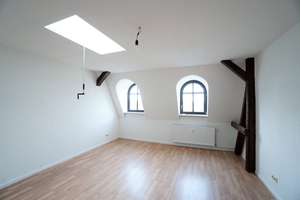 SOMMERDEAL-2 MONATE MIETE FREI!!! INDIVIDUELLES DACHGESCHOSS MIT EINBAUKÜCHE – 39108 Stadtfeld Ost, Magdeburg – Vorschaubild 4