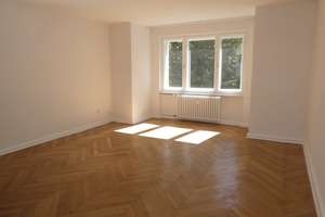 Lindenallee – Wohnen im Grünen - familienfreundliche Stadtvilla – großer Balkon – Die vollständige Adresse der Immobilie erhältst du vom Anbieter., 14050 Westend, Berlin – Vorschaubild 7