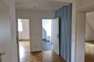 Charmante 3,5-Zimmer-Dachgeschosswohnung in denkmalgeschütztem Haus in ruhiger Lage – Die vollständige Adresse der Immobilie erhältst du vom Anbieter., 44799 Wiemelhausen, Bochum – Vorschaubild 7