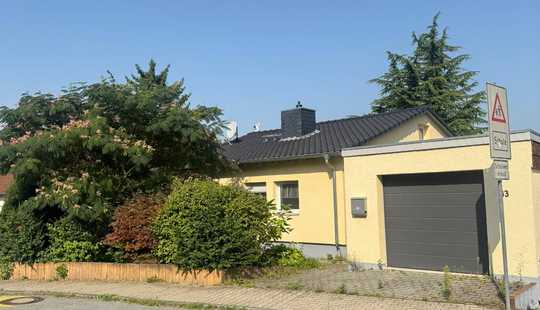 Bild von Einfamilienhaus mit Anliegerwohnung in Ober- Ramstadt