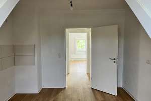 Modernisierte 2-Zimmer-Wohnung zu vermieten – Friedberger Straße 1, 64289 Darmstadt-Nord, Darmstadt – Vorschaubild 3