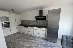 Modernes Reihenmittelhaus als Kapitalanlage mit 2 Terrassen, Garage und hochwertiger Ausstattung – Die vollständige Adresse der Immobilie erhältst du vom Anbieter., 72488 Sigmaringen – Vorschaubild 1