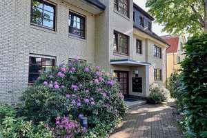 Blick in die Gärten - TOP-Lage Nähe Waitzstzraße