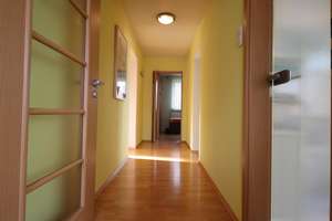 schönes Wohnhaus in bester Lage  – Die vollständige Adresse der Immobilie erhältst du vom Anbieter., 95119 Naila – Vorschaubild 5