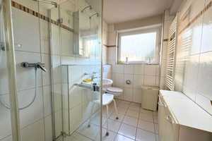 Freistehendes 1-2 Fam.-Haus * schöne Wohnlage von MG-Dorthausen * herrliches Grundstück und Garage – Mönchengladbach – Vorschaubild 9