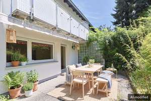 Familienfreundliche und bezugsfreie Doppelhaushälfte mit Südgarten und großer Nutzfläche – Die vollständige Adresse der Immobilie erhältst du vom Anbieter., 70771 Leinfelden-Echterdingen – Vorschaubild 2