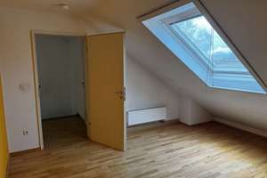 Gepflegtes 6-Zimmer-Reihenendhaus in attraktiver Lage – sofort einziehen und wohlfühlen! – Ursulastraße 16, 90480 Gleißhammer, Nürnberg – Vorschaubild 49