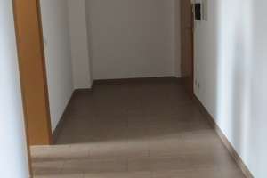 DAS GLÜCK hat ein ZUHAUSE! - gemütliche 2-Zi.- WE im 2.OG mit EBK!!! + DUSCHE & BALKON! – Jößnitzer Straße 88a, 8525 Reißiger Vorstadt, Plauen – Vorschaubild 13