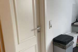 DG-Apartment zum fairen Preis* 2 Zimmer m. Laminat, EBK, Abstellraum ...! – Karl-Ferlemann-Straße 51, 4177 Altlindenau, Leipzig – Vorschaubild 8