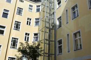 Helle und geräumige 2 Zimmerwohnung mit Balkon in guter Lage in Berlin Friedrichshain – Simplonstraße 59, 10245 Friedrichshain, Berlin – Vorschaubild 9