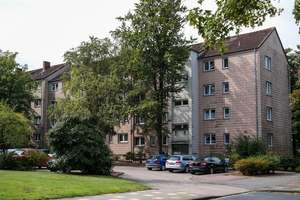 Wohlfühlen leicht gemacht – 3 Zimmer, Loggia und Bad mit Tageslicht – Ilmenaustr. 21, 38448 Teichbreite, Wolfsburg – Vorschaubild 2