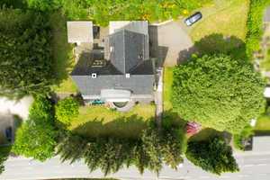 Großzügige Villa mit zwei Wohneinheiten und klassischem Charme am grünen Stadtrand von Lüdenscheid. – Märkischer Kreis – Vorschaubild 31
