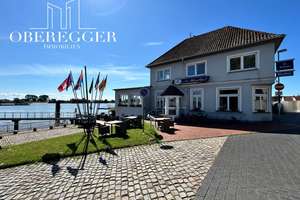 Der wahrscheinlich schönste Blick auf die Weser – wandelbares Haus mit Wohnpotenzial in Bestlage von – Kaje 1, 26919 Brake (Unterweser) – Vorschaubild 1