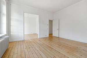 Stilvolle Altbauwohnung in Altona mit hohen Decken, Dielenboden und Balkon – Die vollständige Adresse der Immobilie erhältst du vom Anbieter., 22767 Altona-Altstadt, Hamburg – Vorschaubild 7
