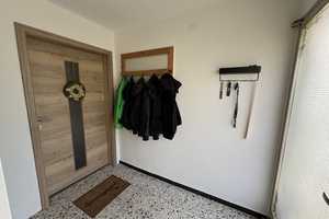 Großzügiges, teilmodernisiertes Einfamilienhaus mit Garage in angenehmer Wohnlage – Schwäbisch Hall (Kreis) – Vorschaubild 9