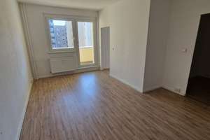 City Wohnung zentral gelegen - ab Februar 2026 mit neuer Einbauküche - Zum wohlfühlen im Domviertel – Einsteinstr. 13A, 39104 Altstadt, Magdeburg – Vorschaubild 3