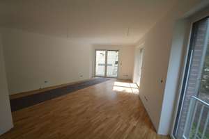 Stilvolle Eigentumswohnung im 1. Obergeschoss mit Balkon – Schloßgarten 71, 22043 Marienthal, Hamburg – Vorschaubild 2