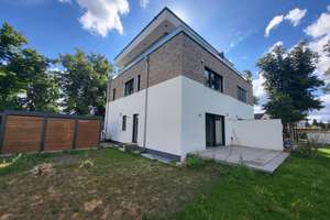 Citylage Falkensee - Doppelhaushälfte mit Dachterrasse für Selbstnutzer oder Anleger – Kochstraße 40a, 14612 Falkensee – Vorschaubild 4