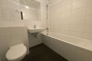 Attraktives 1 Zimmerapartment in Berlin Westend - BEZUGSFREI – Die vollständige Adresse der Immobilie erhältst du vom Anbieter., 14055 Westend, Berlin – Vorschaubild 3