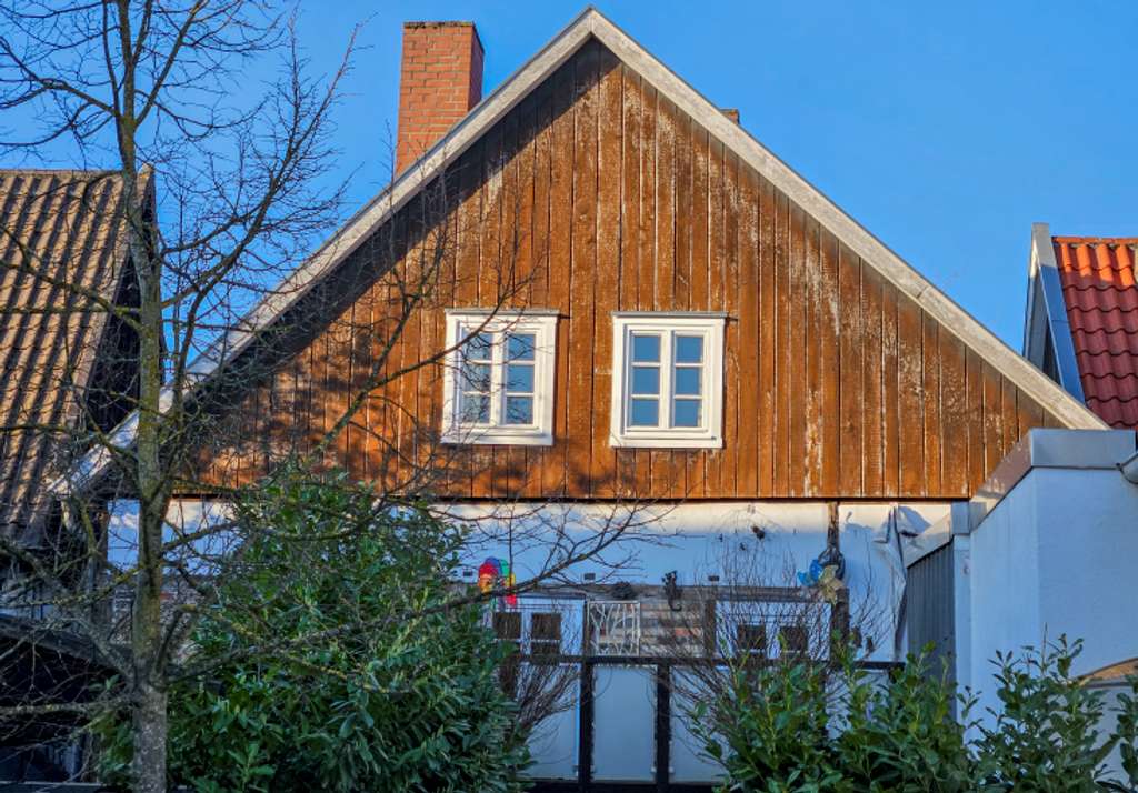 Immobilie in Rheda-Wiedenbrück - Historisches Wohnen mit Potenzial
***4272 G Fachwerkhaus in Rheda - Bild 1