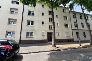 Solide Kapitalanlage: Gepflegtes 7-Familienhaus mit Entwicklungspotenzial – Plutostraße 102, 44651 Röhlinghausen, Herne – Vorschaubild 3