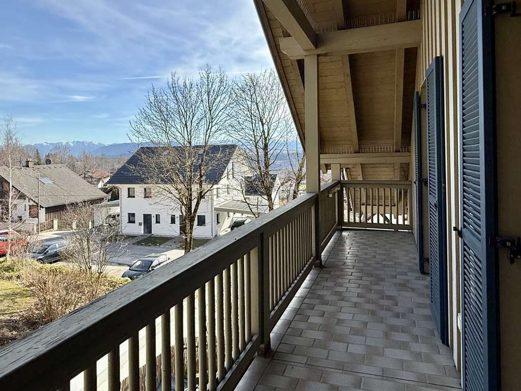 Immobilie in Hohenpeißenberg - Außergewöhnliche 3-Zimmer-Wohnung mit Balkon - Bild 4