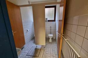 +++Ruhbank: Albert-Schweitzer-Haus mit 400 m² Nutzfläche und großer Erdgeschosswohnung mit Balkon... – Die vollständige Adresse der Immobilie erhältst du vom Anbieter., 66955 Pirmasens, Pirmasens – Vorschaubild 23