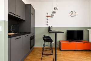 Möbliertes 1-Zimmer-Apartment | All IN-Pauschalmiete – Leopoldstraße 206, 80804 Neufreimann, München – Vorschaubild 2