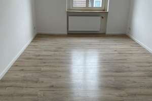 Viel Platz in Elberfeld: 4-Zimmer-Wohnung in modernisiertem Altbau – Wüstenhofer Straße 7, 42105 Elberfeld, Wuppertal – Vorschaubild 9