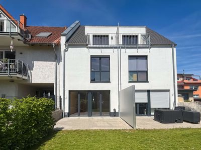 Attraktive Doppelhaushälfte mit Garten & Einbauküche in Mainz-Ebersheim