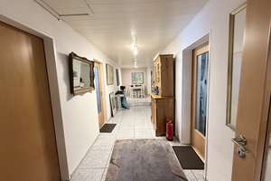 Historisches Juwel unter Reet: Modernisiertes Generationenhaus in Bremen-Rekum – Die vollständige Adresse der Immobilie erhältst du vom Anbieter., 28777 Farge, Bremen – Vorschaubild 2