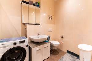 Stilvolle 2-Zimmerwohnung mit Stellplatz und Einbauküche im Denkmalensamble – Die vollständige Adresse der Immobilie erhältst du vom Anbieter., 1139 Mickten, Dresden – Vorschaubild 7