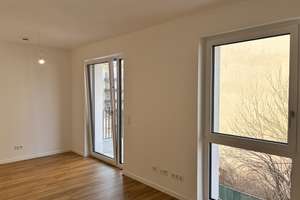 Erstbezug // Neubau//  2,5-Zimmer-Wohnung mit Balkon und EBK – Hagedornstraße 94, 12487 Johannisthal, Berlin – Vorschaubild 3