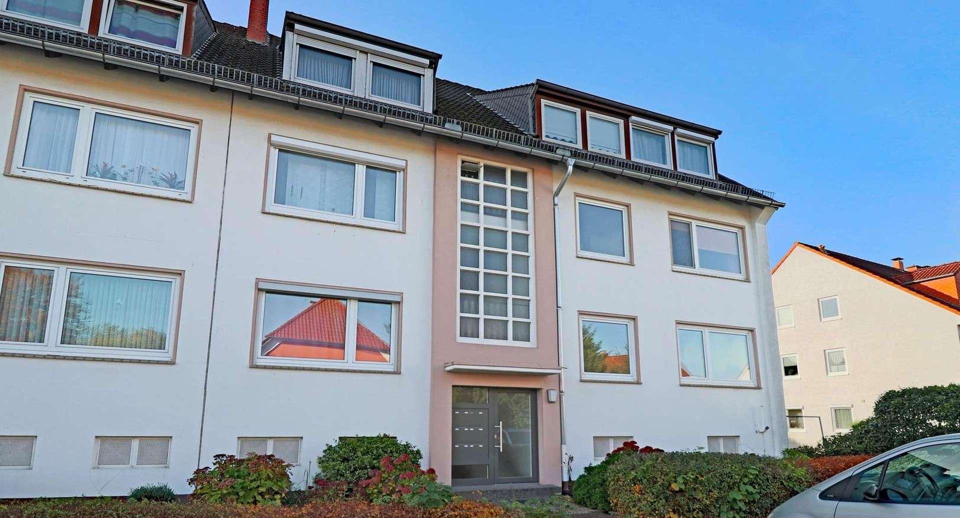 Bremen-Arsten: 2-Zimmer-Hochparterre-Wohnung mit Balkon und Stellplatz, Bremen – Bild 2