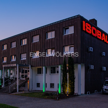 Flexible Gewerbeeinheit in attraktiver Lage von Neuhofen!