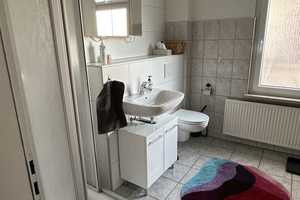 Sanierte Wohnung im östlichen Ringgebiet mit Balkon und Einstellplatz von privat – Helmstedter Strasse 30a, 38102 Braunschweig – Vorschaubild 12