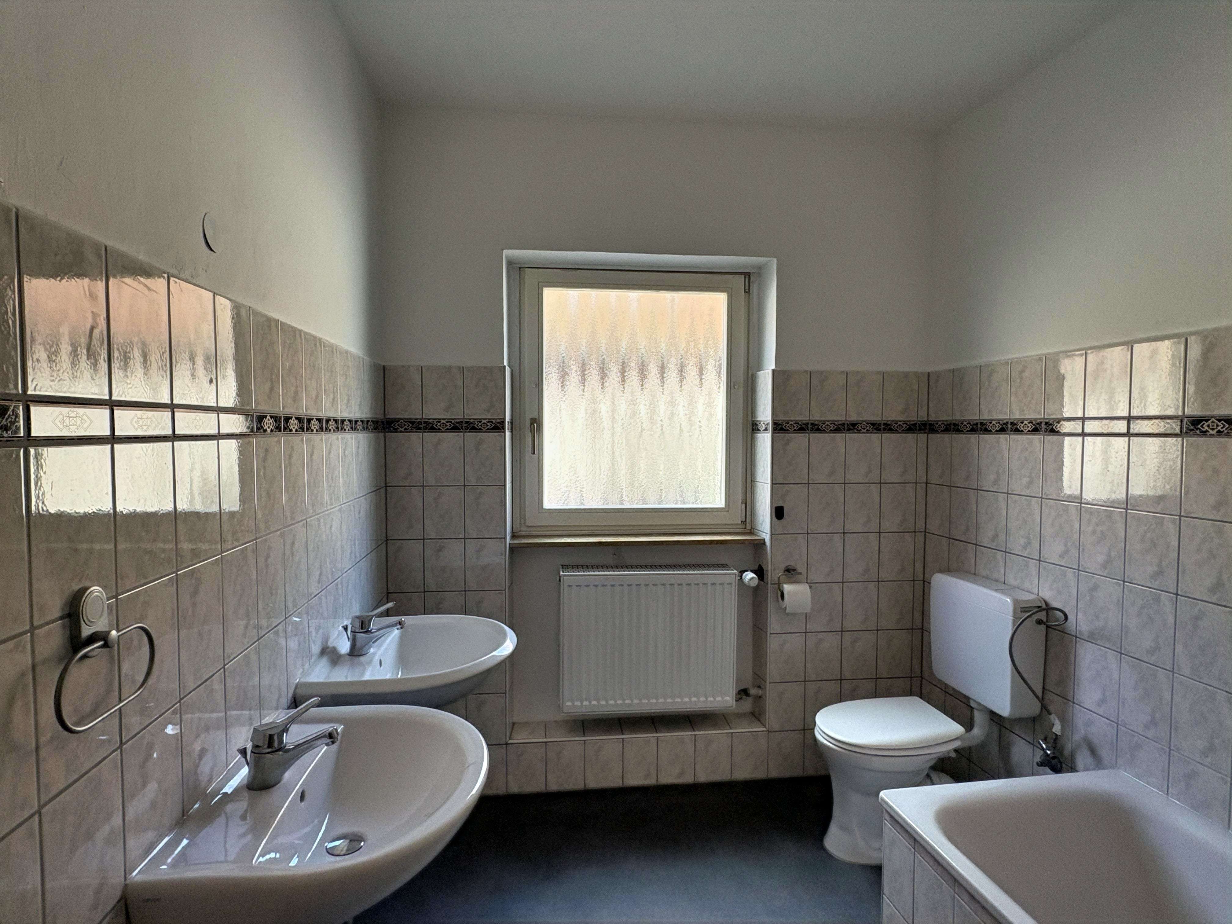 Immobilie in Weißenburg i. Bay. - Charmantes denkmalgeschütztes Mehrparteienhaus in Altstadtlage
 - Bild 5