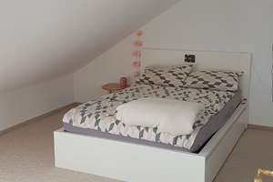 Individuelle, geräumige 2-Zimmer-Dachgeschosswohnung mit EBK in Hamburg – Die vollständige Adresse der Immobilie erhältst du vom Anbieter., 21035 Bergedorf (Ortsteil), Hamburg – Vorschaubild 6