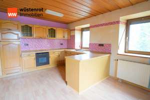 Charmantes Haus mit sonnigem Grundstück zum Preis einer Wohnung! – Die vollständige Adresse der Immobilie erhältst du vom Anbieter., 89429 Bachhagel – Vorschaubild 2