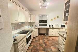 **Top saniertes  Wohnhaus mit gr. Garage auf herrlich sonnigem Grundstück!!**Preis VB.** – Ostalbkreis – Vorschaubild 3