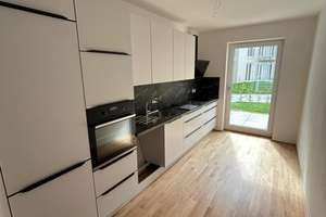 Wunderschöne neue Wohnung mit Garten, hochwertiger  Nolte Küche und direkt in Darmstadt